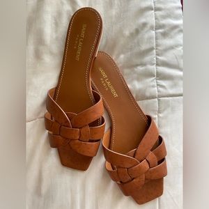 Saint Laurent Tribute leather slides